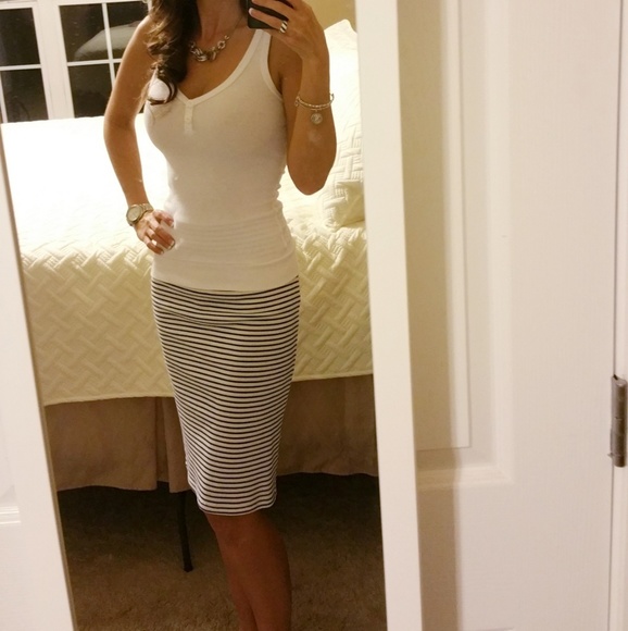 Navy white striped stretch midi skirt - Picture 2 of 7